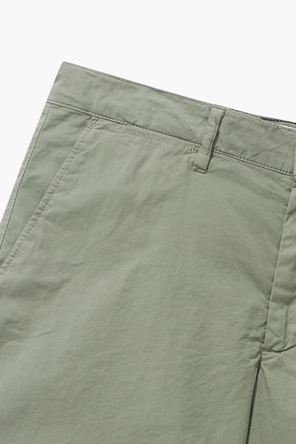 면 100 BYRON 반바지 카키 QE4SMHTPT012Q78