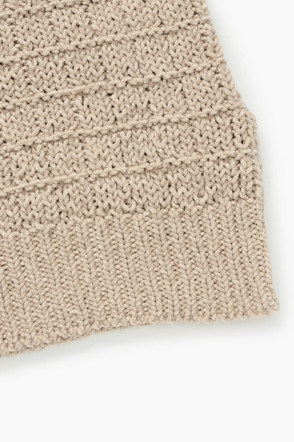 면100 Kamil knit 아이보리 니트 QE4FMRDKN101Q13