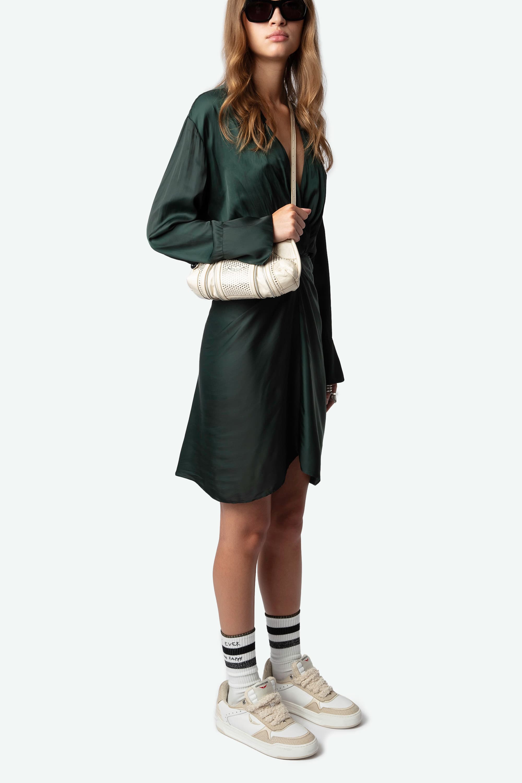 [특가] Wings Sneakers