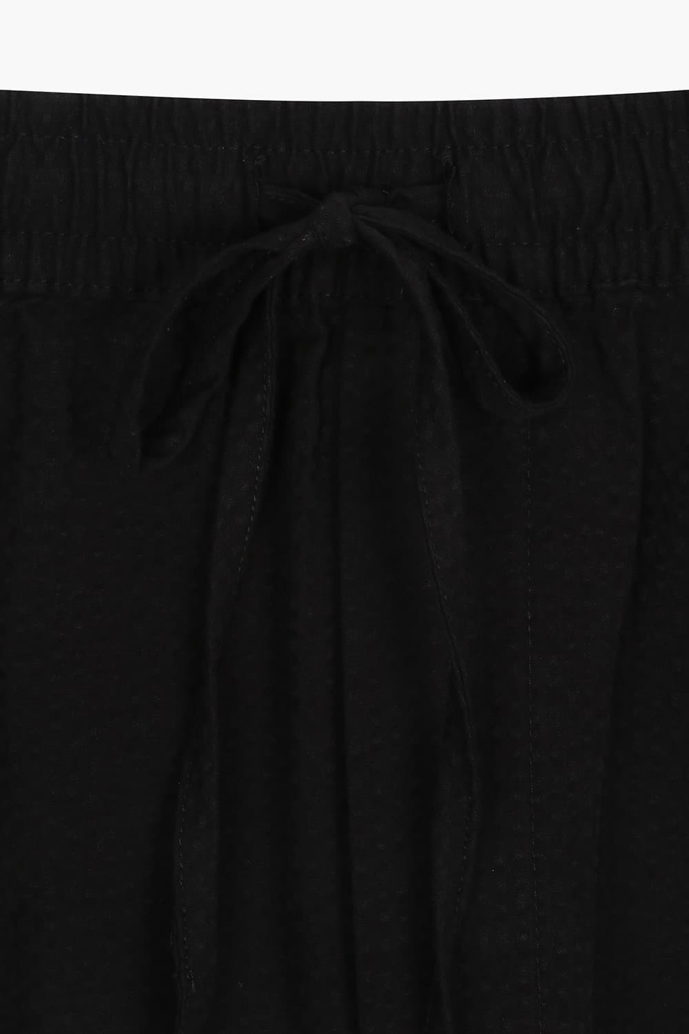 미니멀 하프 팬츠 블랙 QE5SMRDPT104Q99