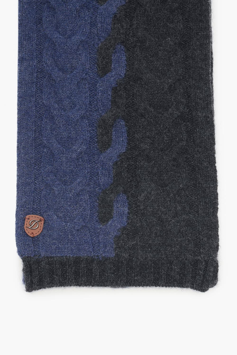 [LAST SIZE] 캐시미어 투톤 케이블 쁘띠 머플러 네이비
