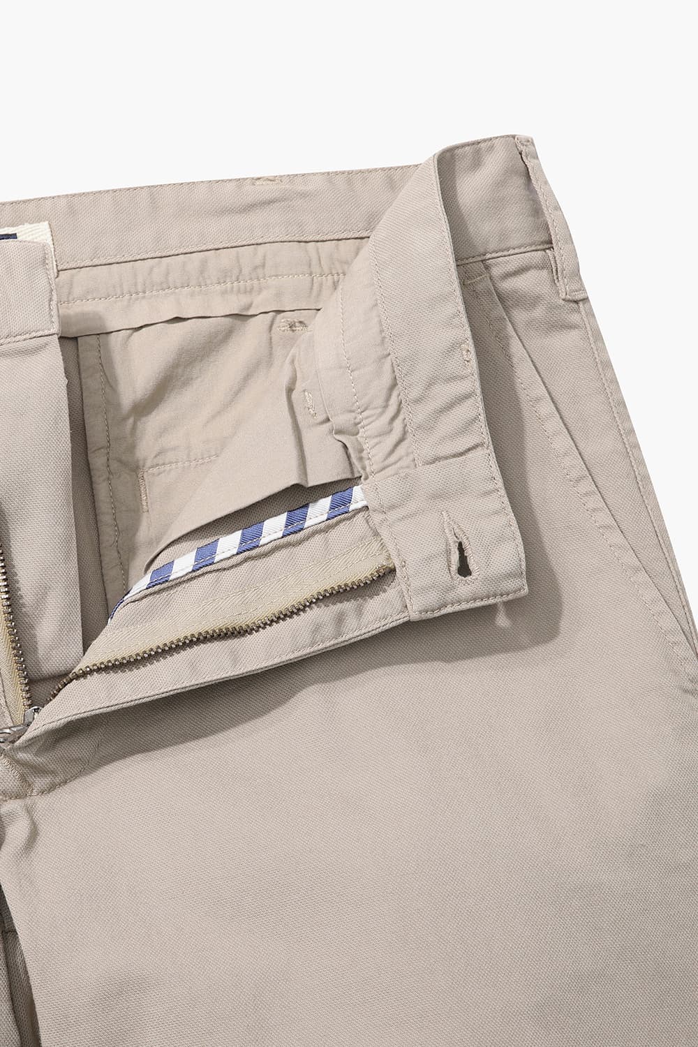 코튼 슬림팬츠 라이트 브라운 RE2SMBAPT301R80