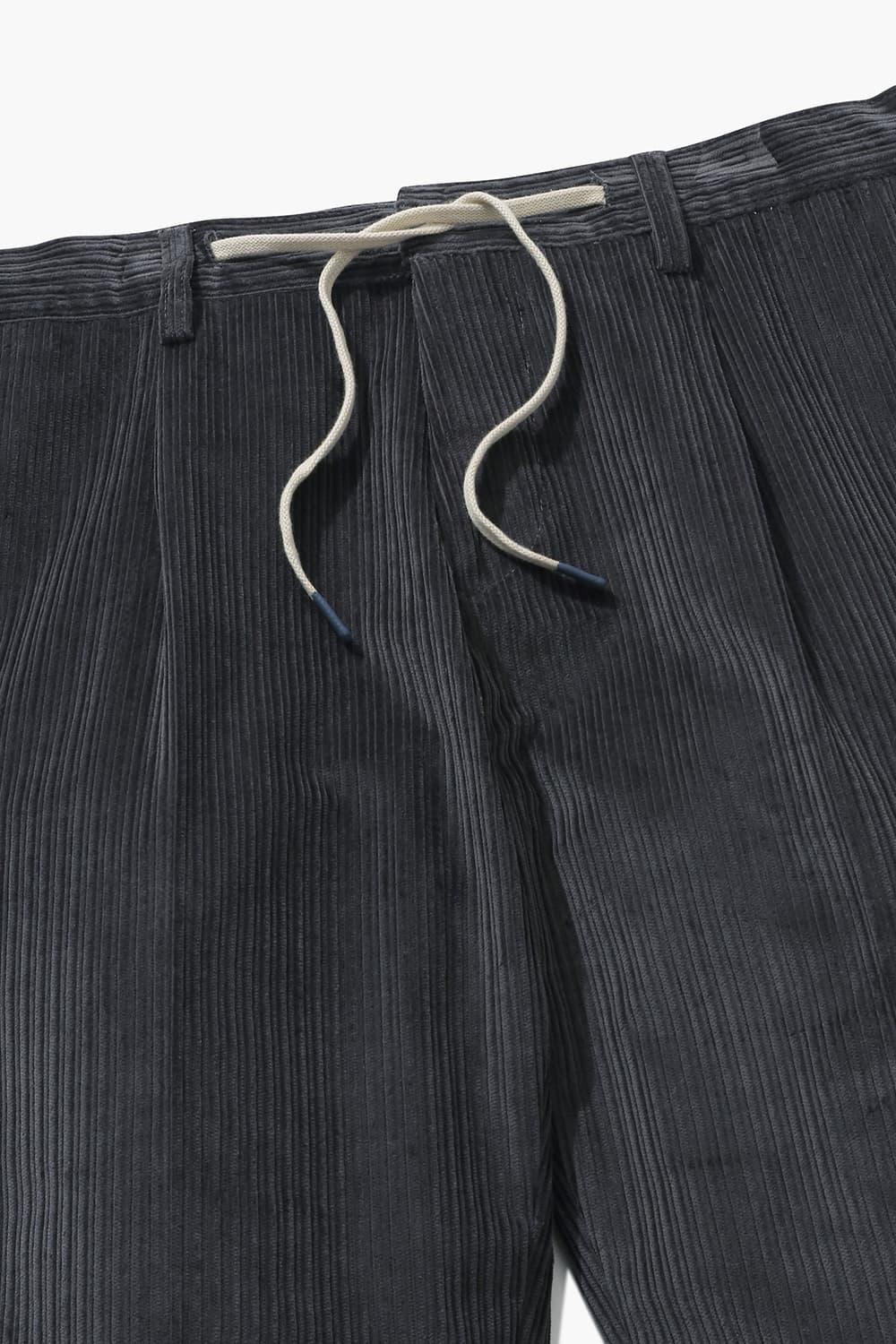 CASMIK 코튼 드로우스트링 코듀로이 세미와이드 팬츠 4FCARIBE142311