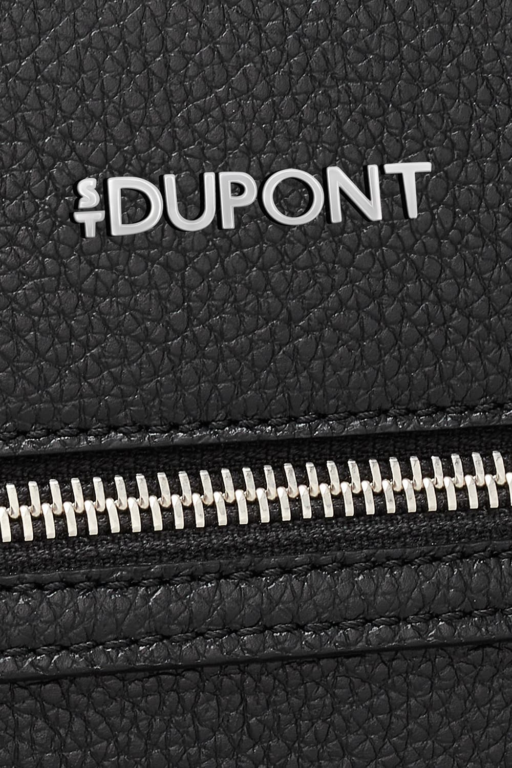 24 클래식 미디움 클러치 블랙 N1LG212BK1