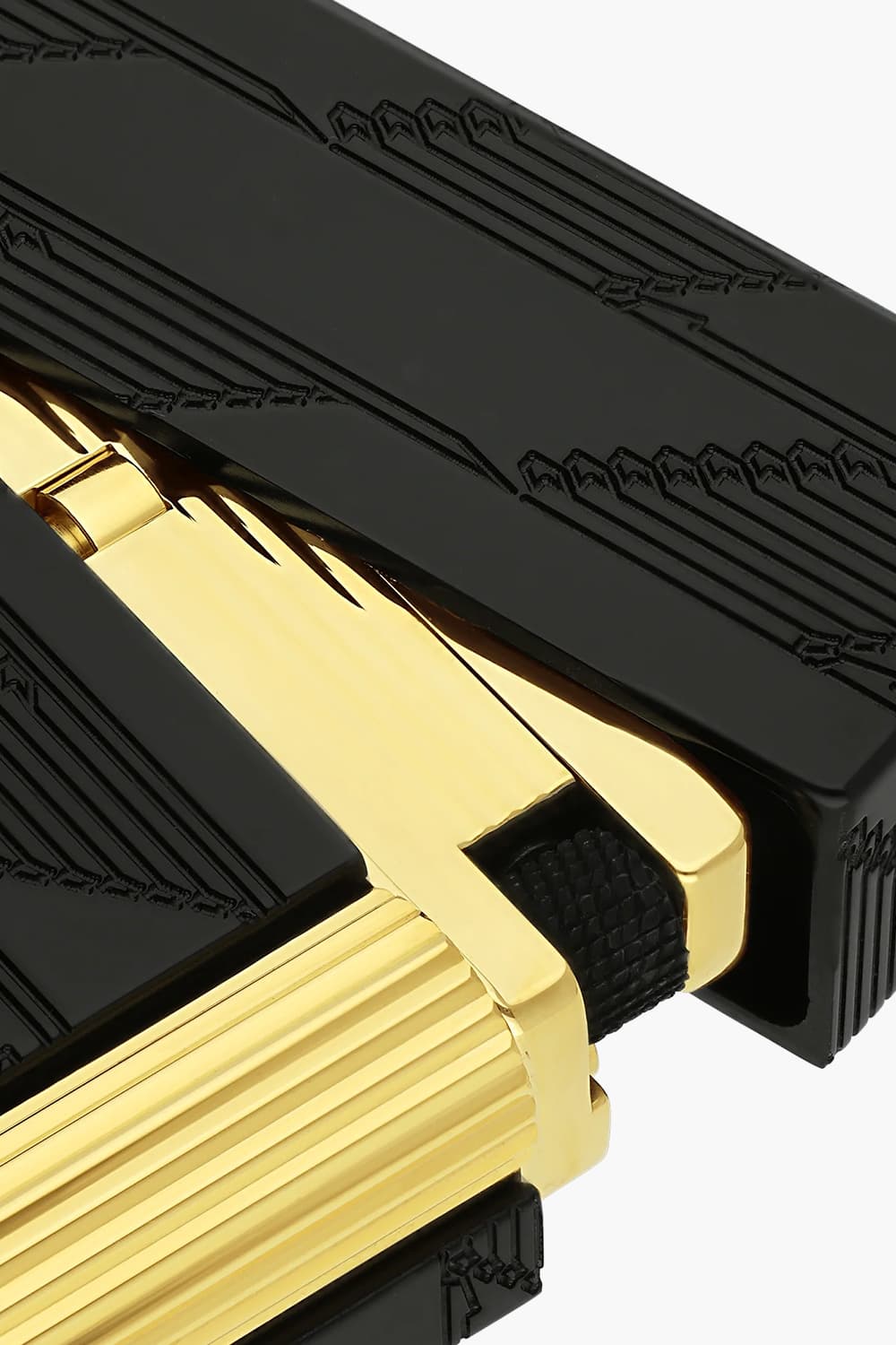 24 모노그램 1872 라인2 라이터 클링 블랙 CA16179C