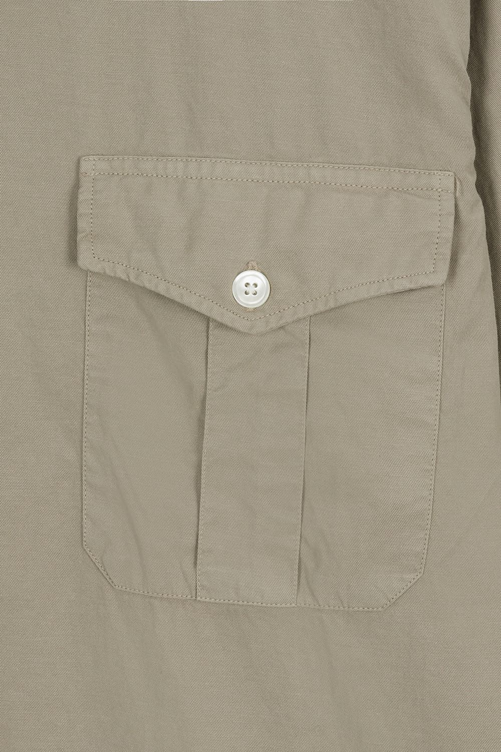 면 혼방 버튼 다운 투 포켓 라이트카키 셔츠