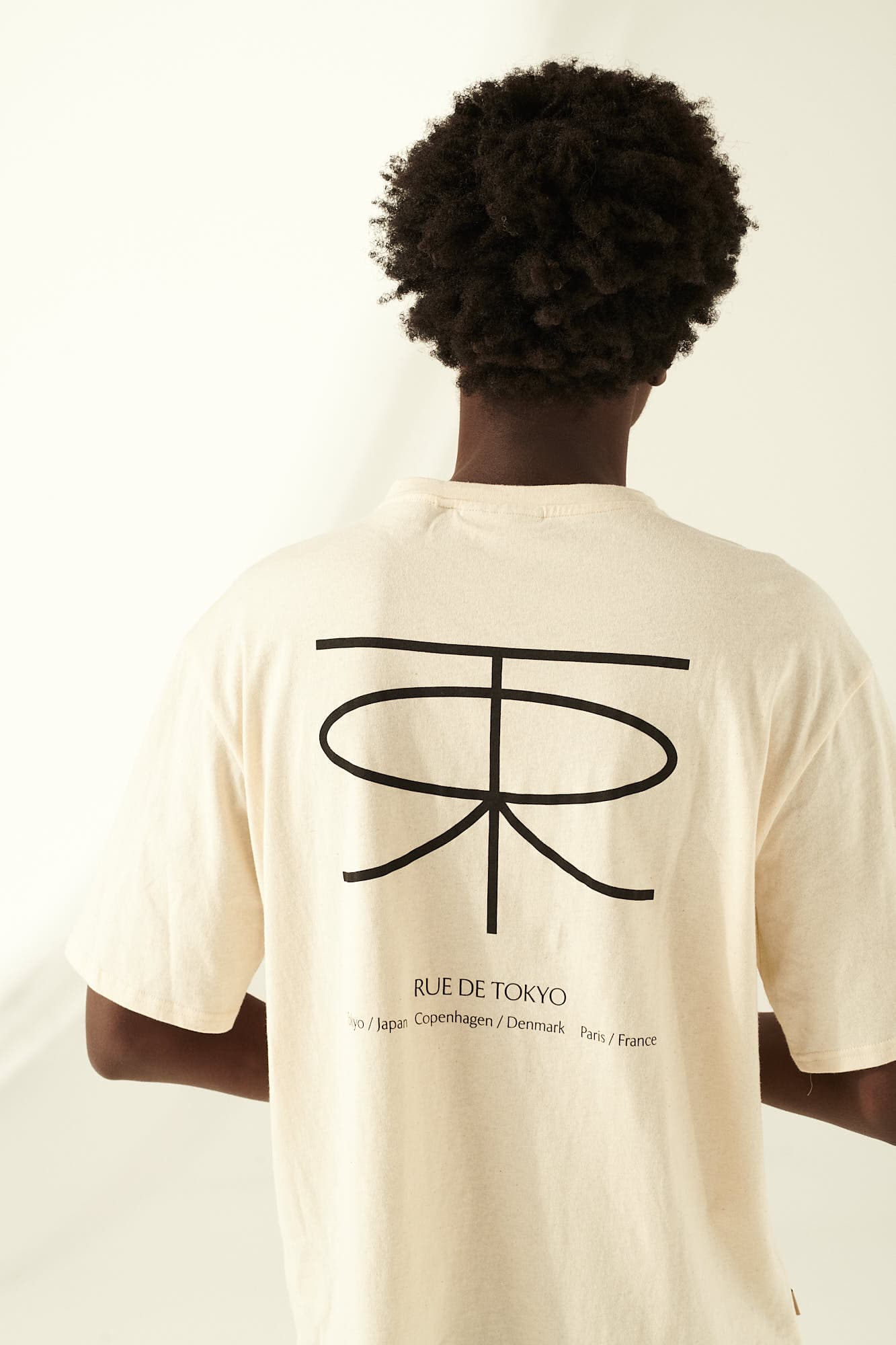 THORSTEN 코튼 로고 104 아이보리 반소매 티셔츠