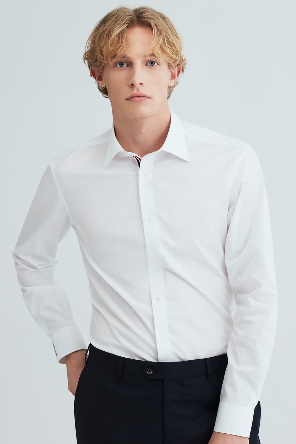 히든 트리콜로르 951 컴포터블 셔츠 화이트 SE6SM22LS951SWH