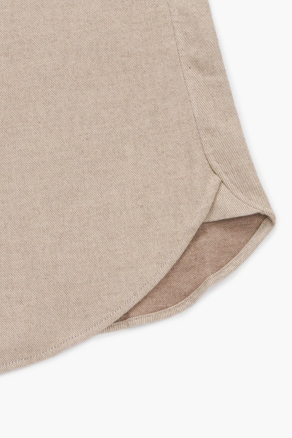 코튼 100 SOLID TWILL 셔츠 라이트 브라운 RE4FMBASH304R80