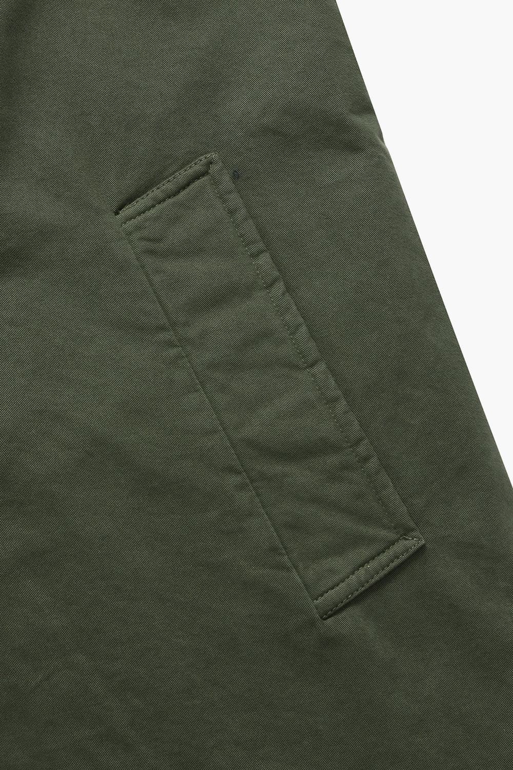 면100 Borart 다운 카키 아우터 RE4FMBAOT103R78