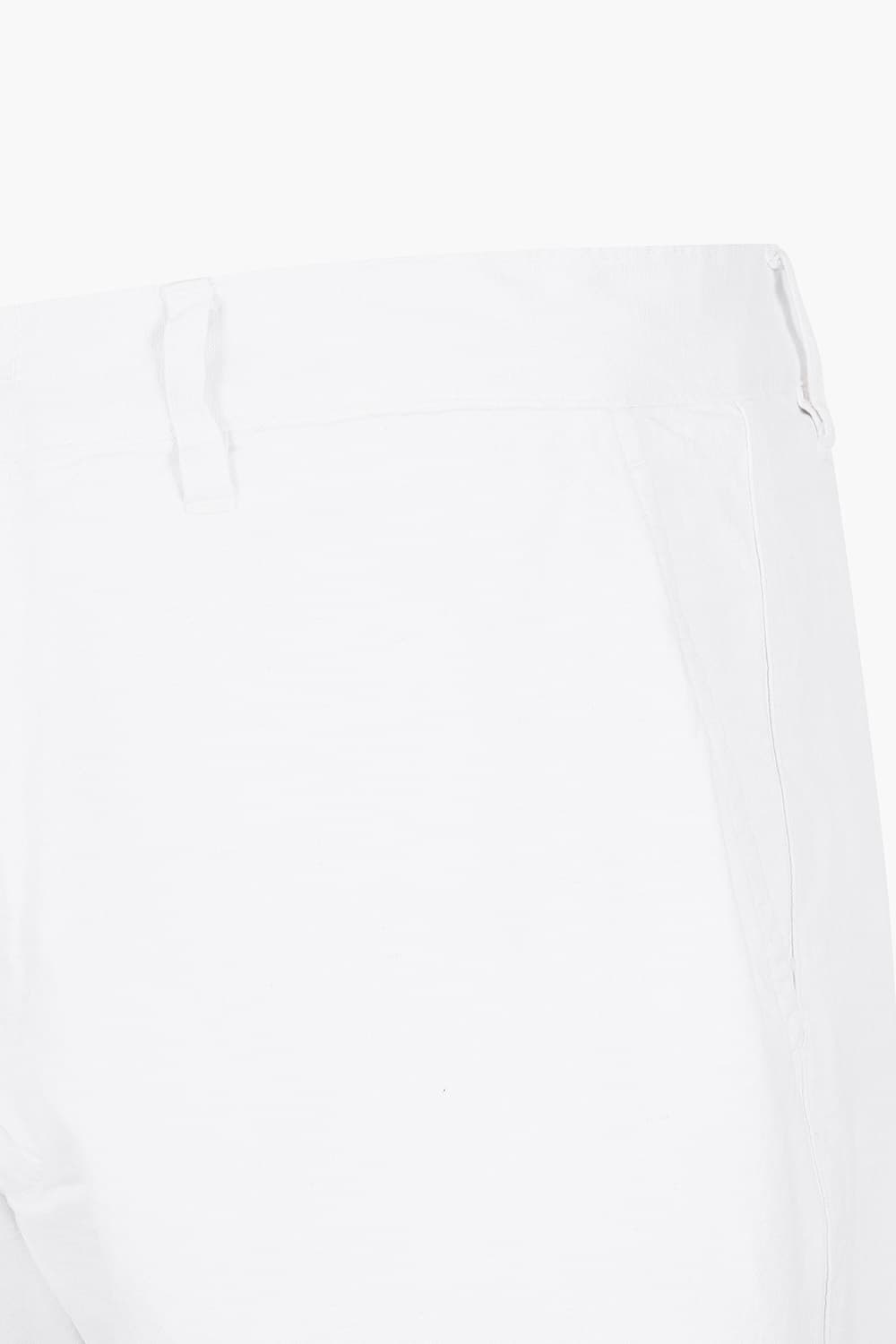 린넨믹스 데일리 하프팬츠 화이트 QE5SMHTPT507Q10