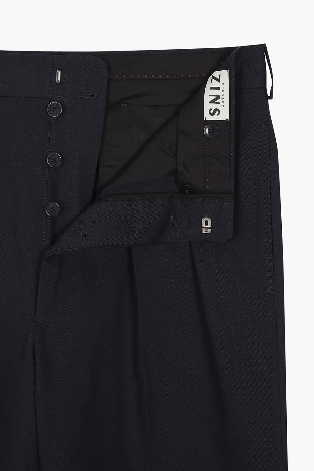 코튼 스트레이트 투 턱 팬츠 네이비 QE5SMBZPT103Q66