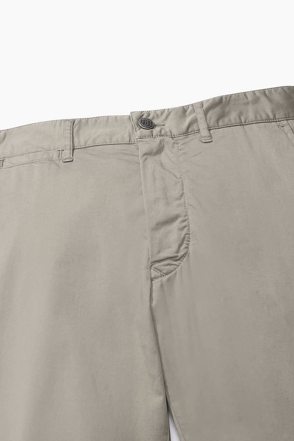 코튼 솔리드 슬림팬츠 라이트 브라운 RE3SMBAPT301R80