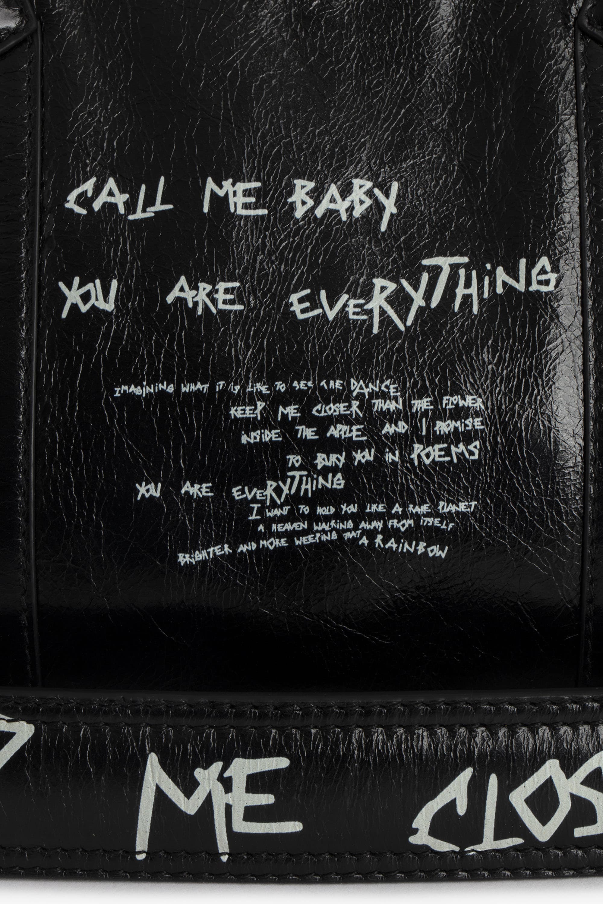 Sunny Graffiti Moody Bag