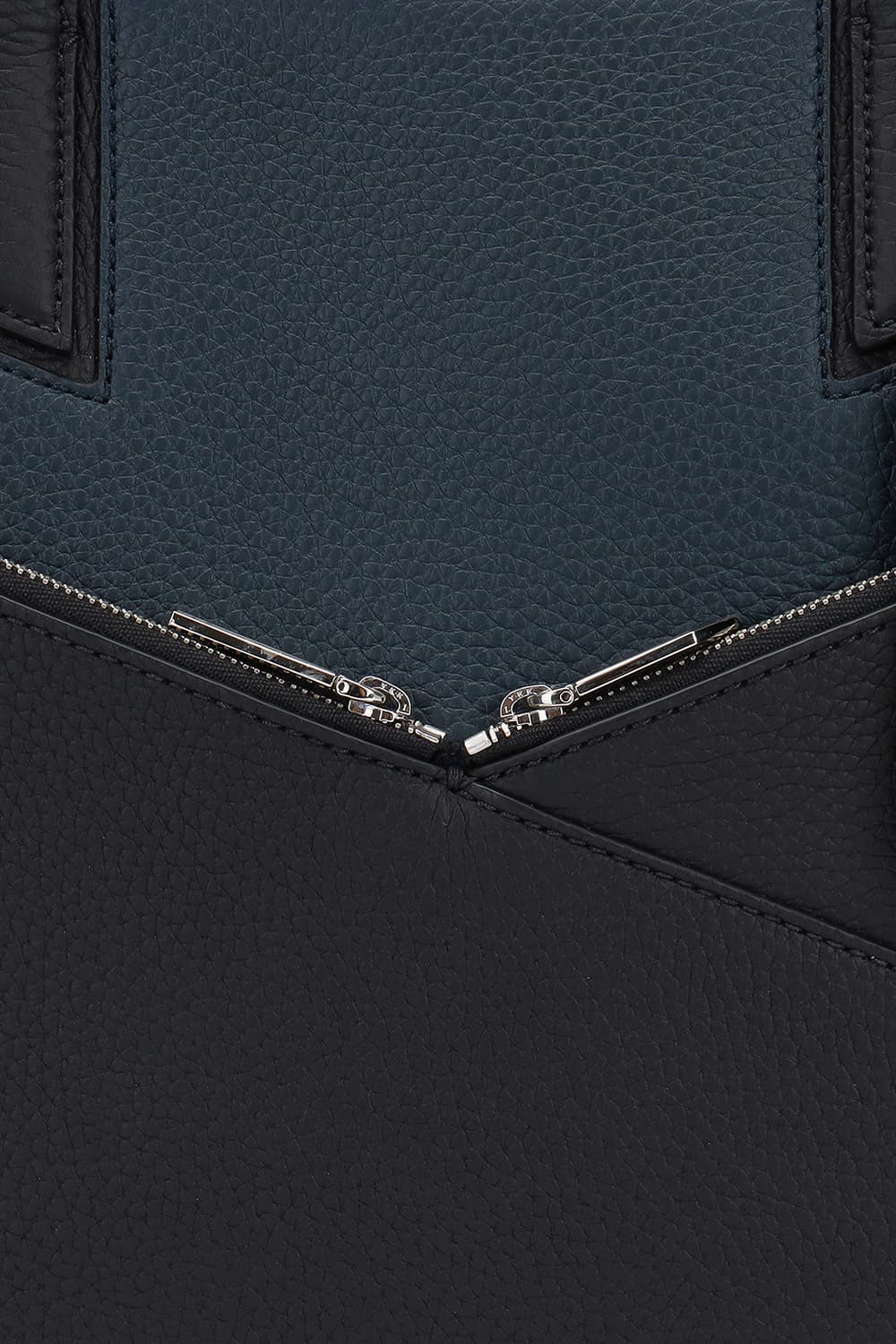 네오캡슐그레인 도큐먼트홀더 네이비/블랙 CG181341Z