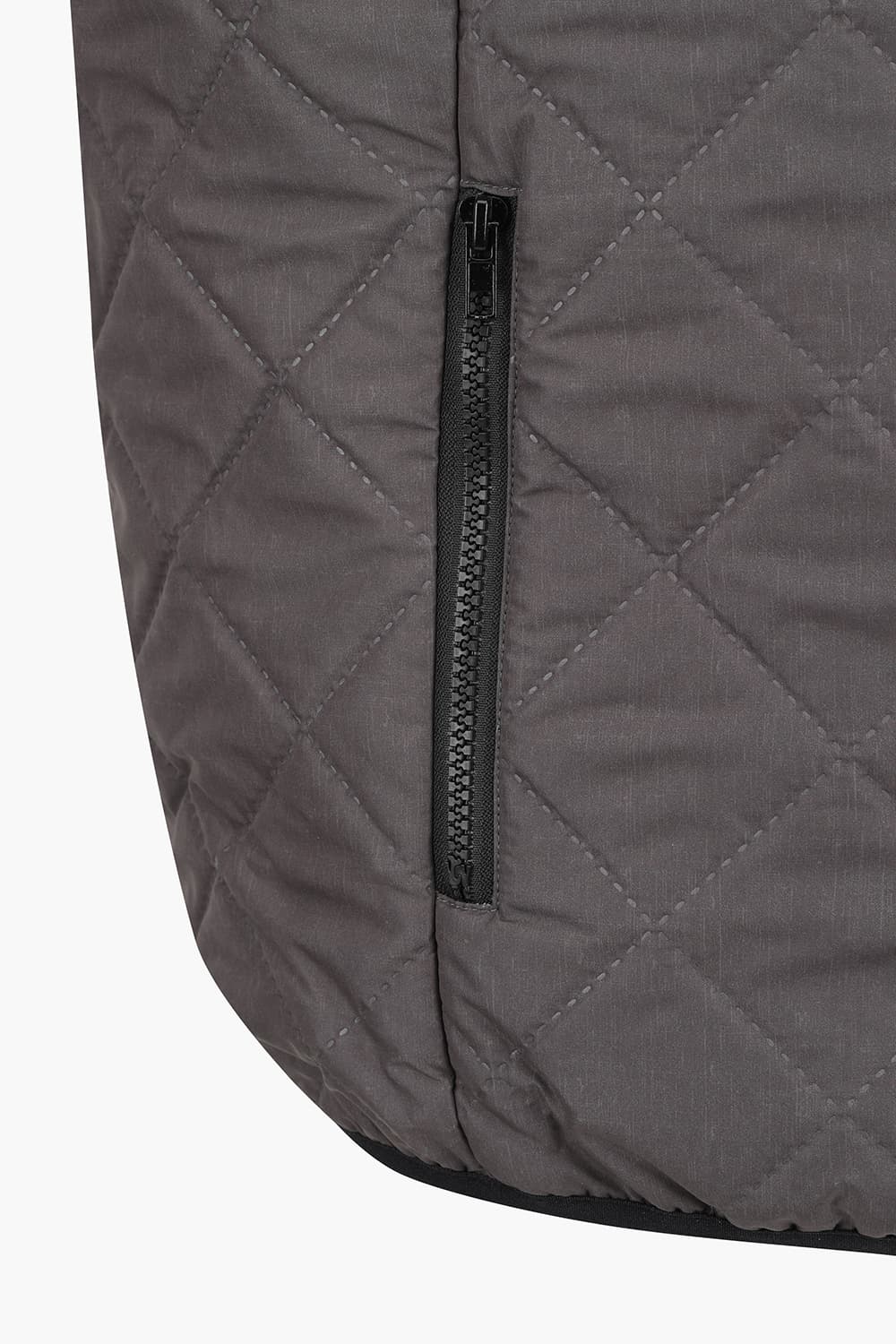 CLAN 다이아몬드 퀼팅 경량 베스트 TSM01H555210B