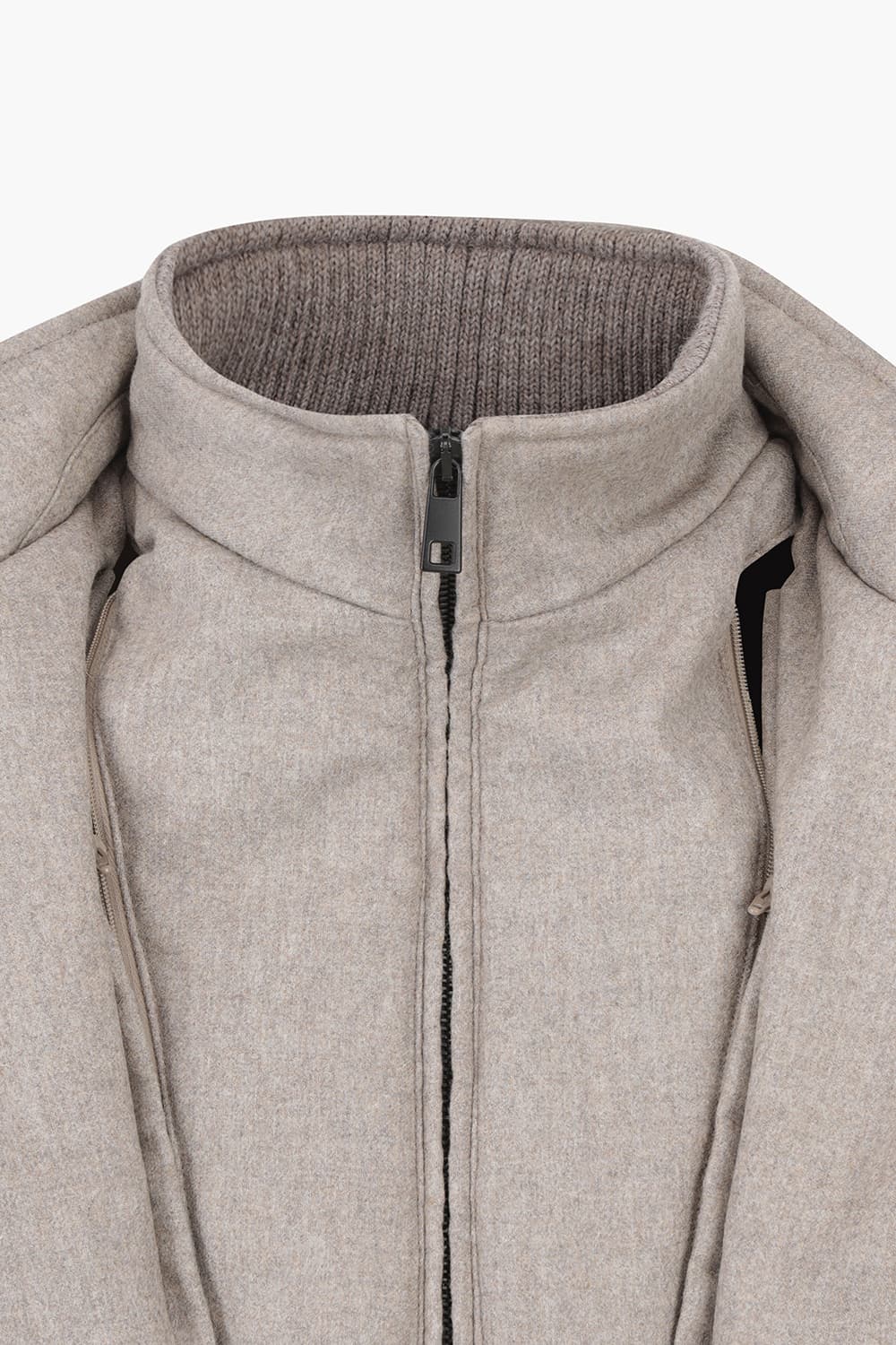 울 안감 하이넥 다운 점퍼 85T017GERY060