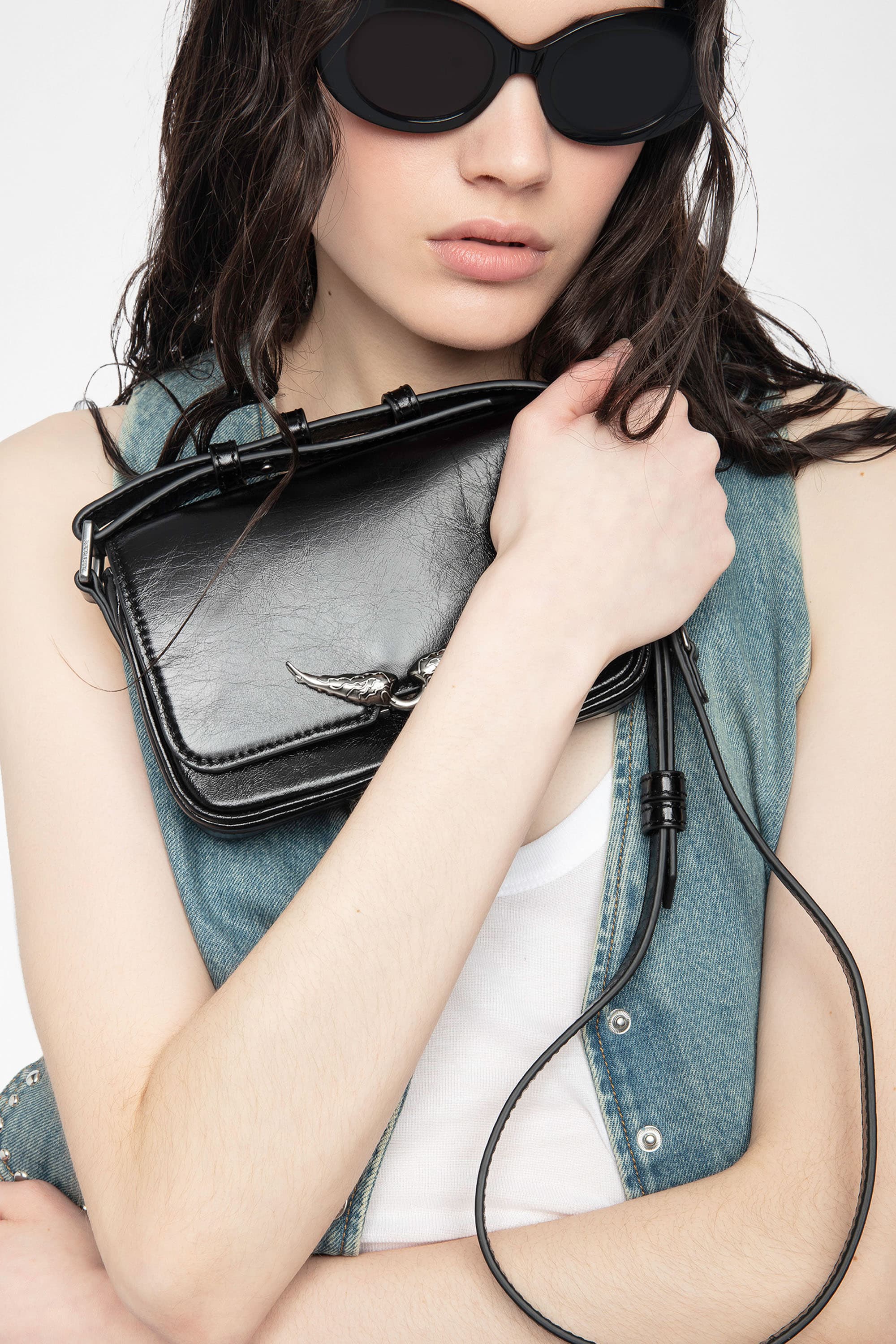 Le Zazi Vintage Patent Bag