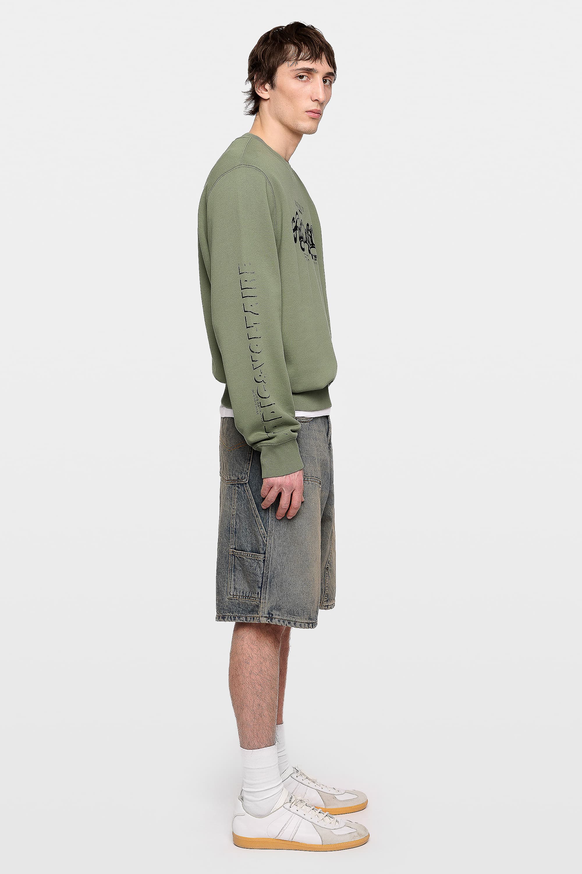 Aime Concert Sweatshirt