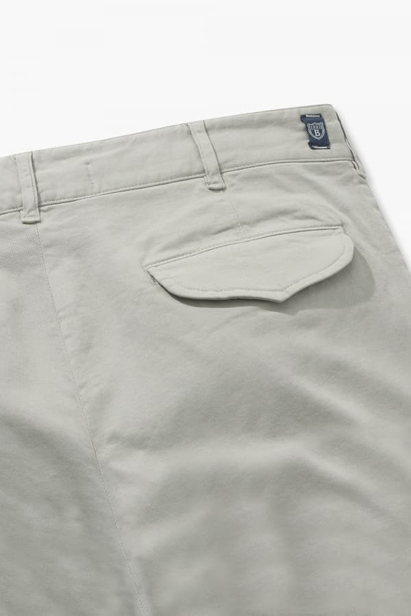 코튼 테이퍼드 캐주얼 팬츠 IVH3530H353009