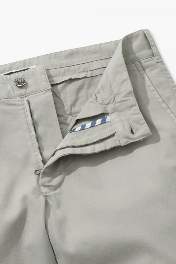 코튼 테이퍼드 캐주얼 팬츠 IVH3530H353009